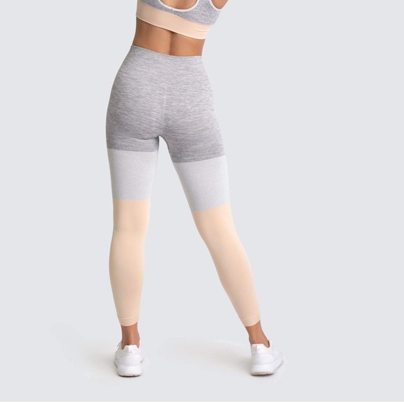 NWT DYE LEGGINGS - Picture 3 of 4